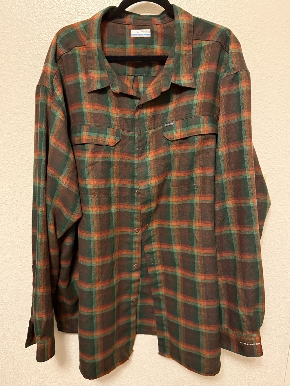 Columbia Men's Plaid Button-Down Shirt in Green & Brown